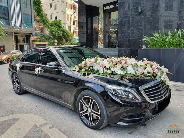 Cho thuê xe cưới Mercedes S500 màu đen tại Hà Nội